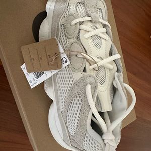 Size 7.5 - adidas Yeezy 500 Low Bone White